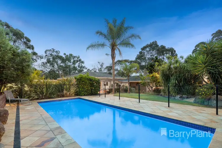 14 Tandarook Crescent, Donvale VIC 3111