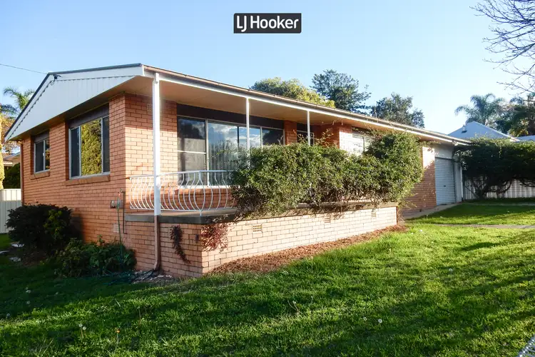 Main view of Homely house listing, 8 Swan Street, Inverell NSW 2360