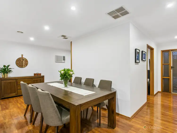 Fifth view of Homely house listing, 3 Ballanee Grove, Cranbourne North VIC 3977