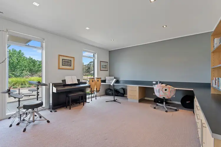 Fourth view of Homely house listing, 3 Leslie Place, Junortoun VIC 3551
