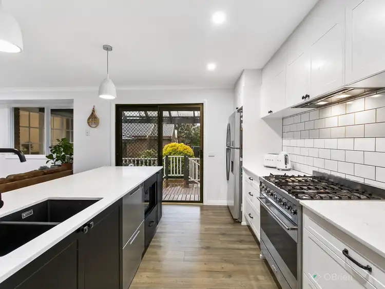 Third view of Homely house listing, 6 Benson Court, Narre Warren VIC 3805