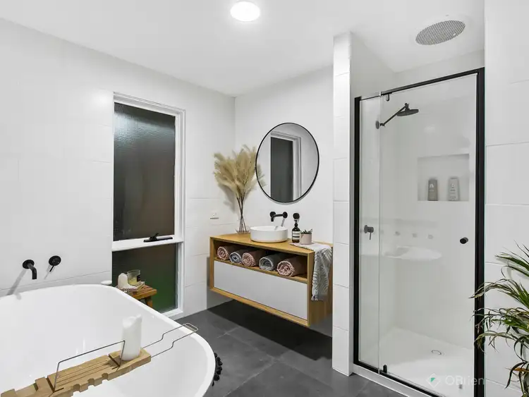 Sixth view of Homely house listing, 6 Benson Court, Narre Warren VIC 3805