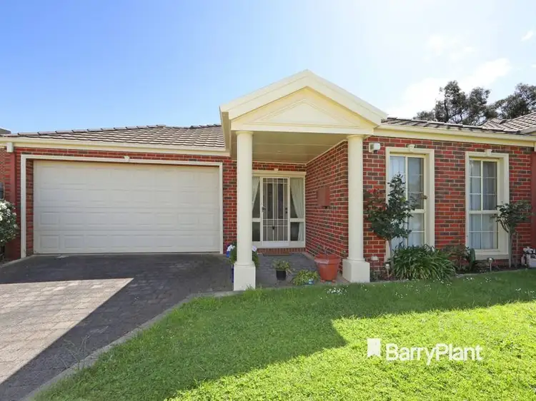 5 Canterbury Close, Rowville VIC 3178