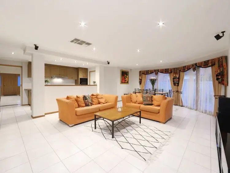 Fourth view of Homely house listing, 14 Dunscombe Close, Rowville VIC 3178