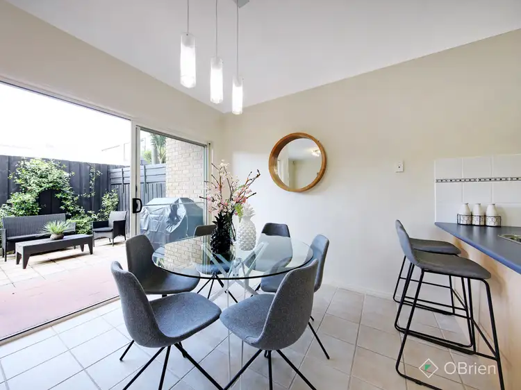 Fifth view of Homely house listing, 27 Larkspur Circuit, Glen Waverley VIC 3150