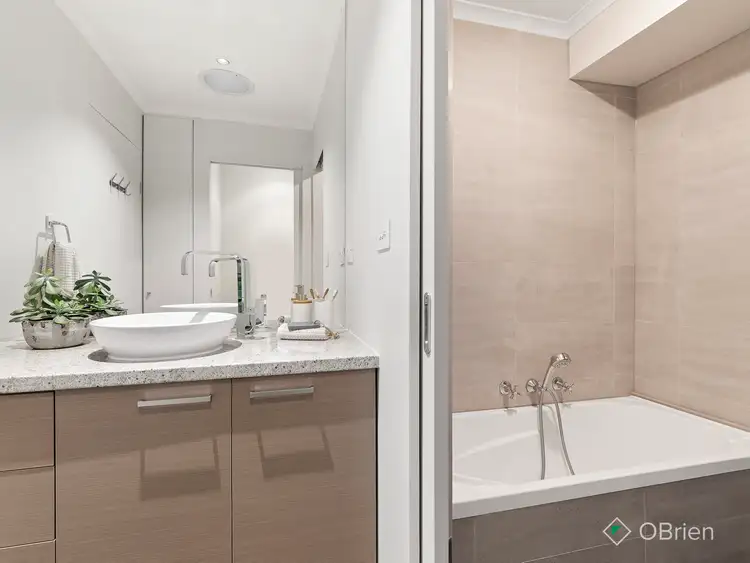 Sixth view of Homely house listing, 3 Nickson Court, Seaford VIC 3198