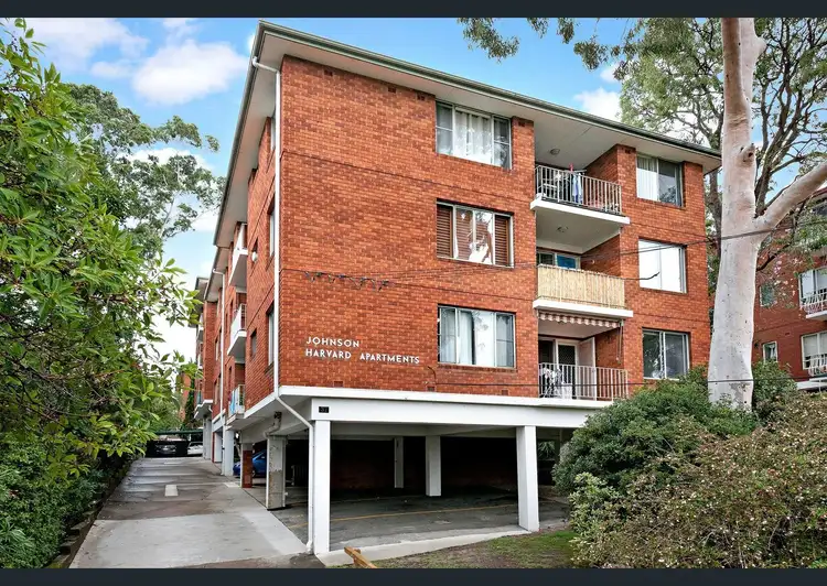 Second view of Homely unit listing, 2/37 Meadow Crescent, Meadowbank NSW 2114