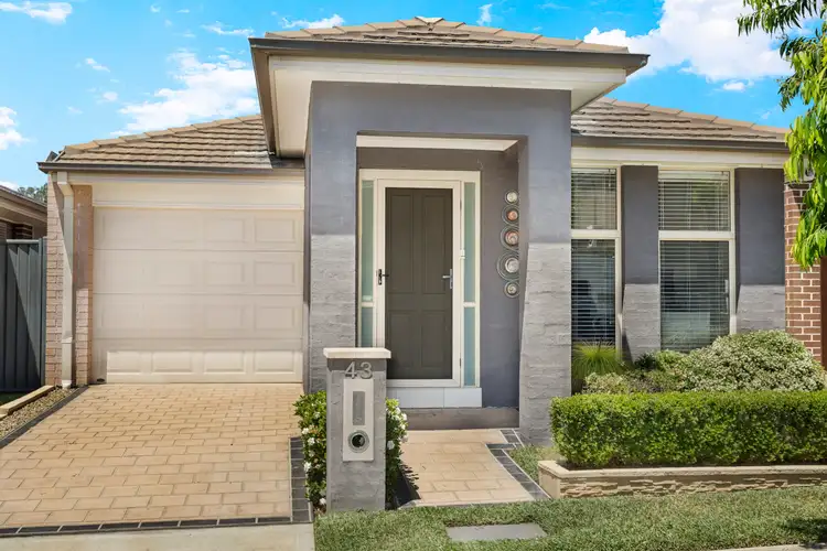43 Wiseman Circuit, Ropes Crossing NSW 2760