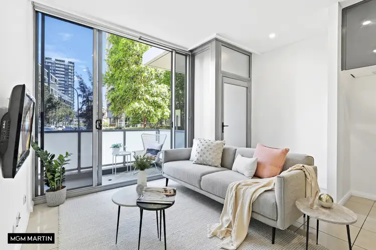 123/2-4 Lachlan Street