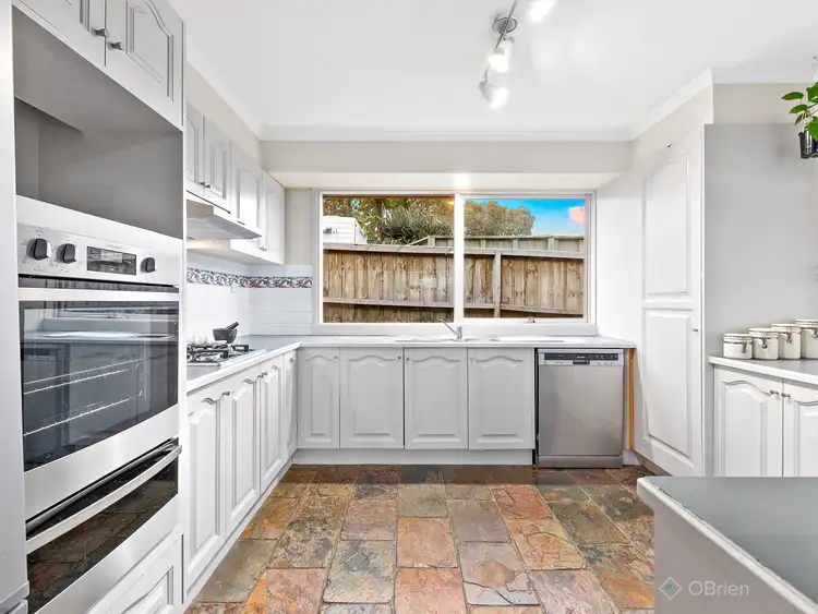 Fifth view of Homely house listing, 5 Dryden Court, Berwick VIC 3806