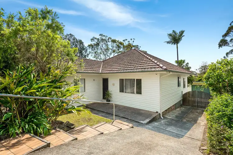 100 Wolger Street, Como NSW 2226