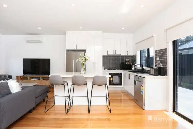 Sixth view of Homely unit listing, 2/18 Neil Street, Hadfield VIC 3046