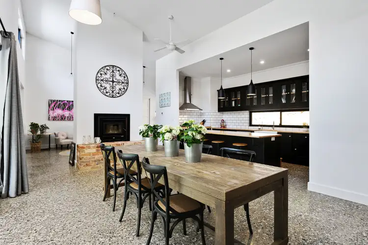 6 Sangster Street, Stirling SA 5152