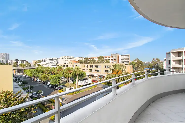 413/1 The Piazza, Wentworth Point NSW 2127