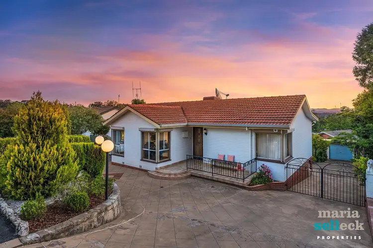 50 Kitchener Street, Hughes ACT 2605