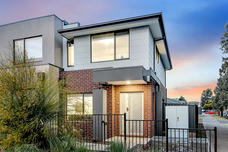 1 Clendon Way, Craigieburn VIC 3064