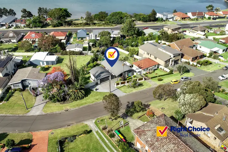 Main view of Homely house listing, 57 Grandview Parade, Lake Heights NSW 2502