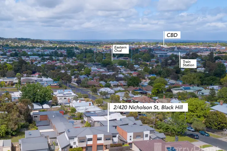 2/420 Nicholson Street, Black Hill VIC 3350