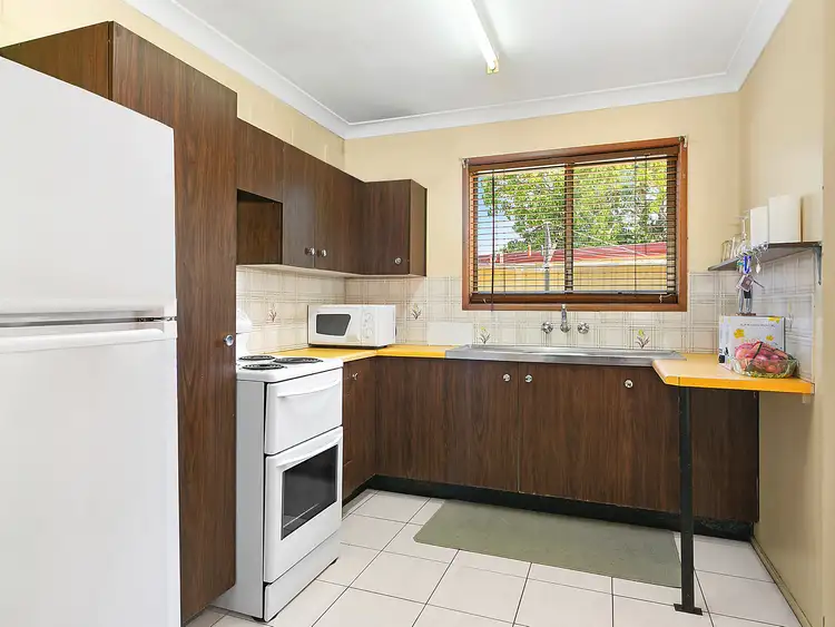 Sixth view of Homely unit listing, 133 Glenmore Road, Park Avenue QLD 4701