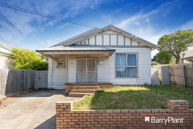 39 Burlington Street, Oakleigh VIC 3166