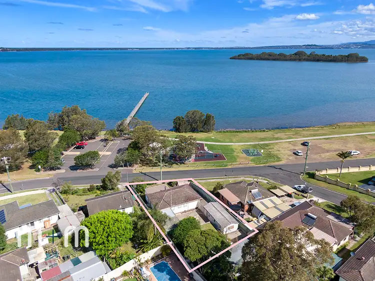 Main view of Homely house listing, 8 Holborn Street, Berkeley NSW 2506