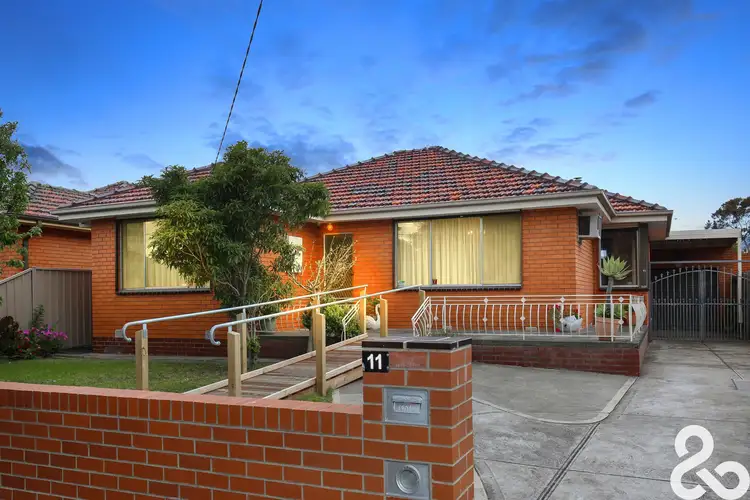11 Kingsway Drive, Lalor VIC 3075