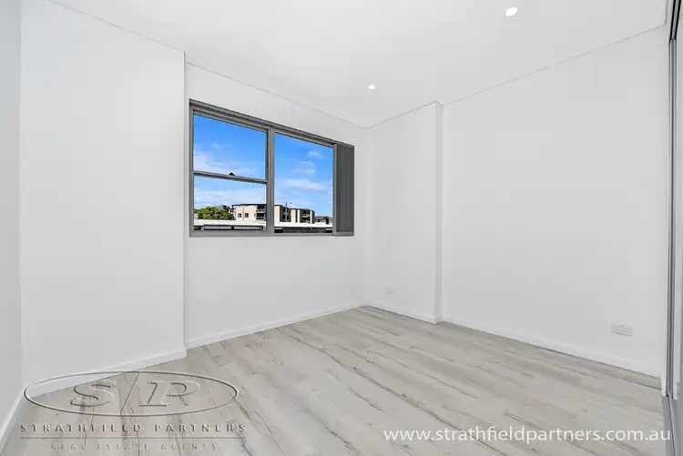 Third view of Homely apartment listing, 302/12-14 Mandemar Avenue, Homebush West NSW 2140