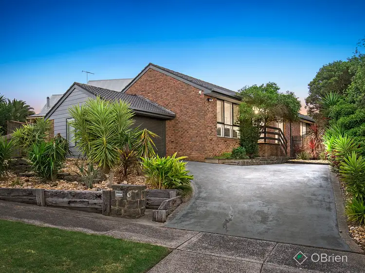 17 Green Acres Court, Langwarrin VIC 3910