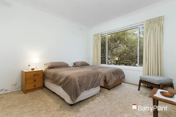Fifth view of Homely house listing, 3 Wendover Court, Mount Waverley VIC 3149
