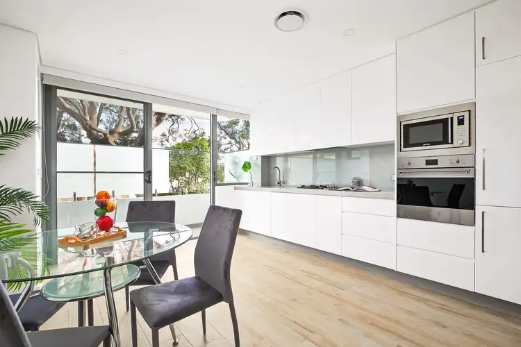 2/65 Pacific Parade, Dee Why NSW 2099