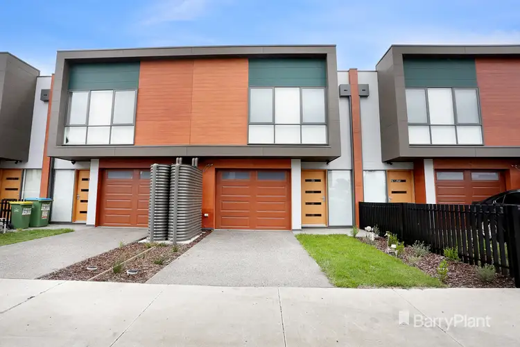 15 Stonewood Circuit, Hadfield VIC 3046