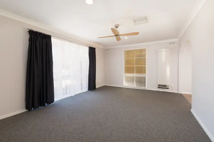 Fifth view of Homely house listing, 14 Garnet Circuit, Wodonga VIC 3690