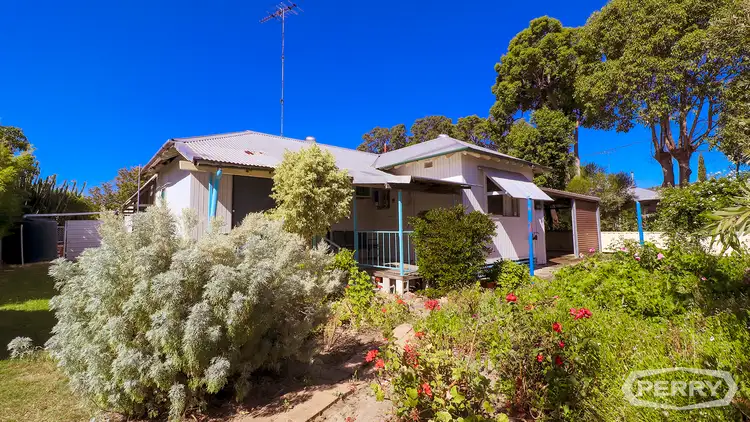 24 South Street, North Dandalup WA 6207