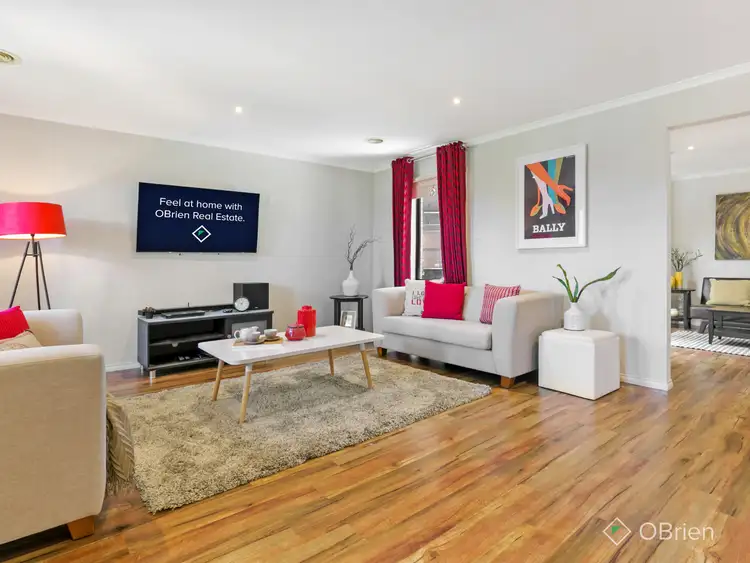 Second view of Homely house listing, 7 Mina Court, Carrum Downs VIC 3201