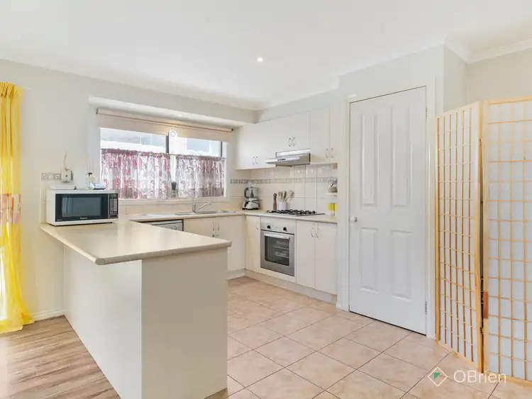 Fourth view of Homely house listing, 7 Mina Court, Carrum Downs VIC 3201