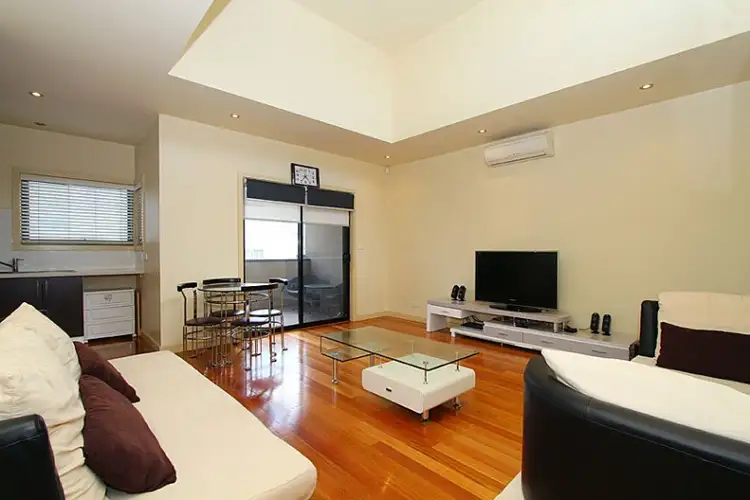 Fourth view of Homely townhouse listing, 2/109 Plenty Road, Preston VIC 3072