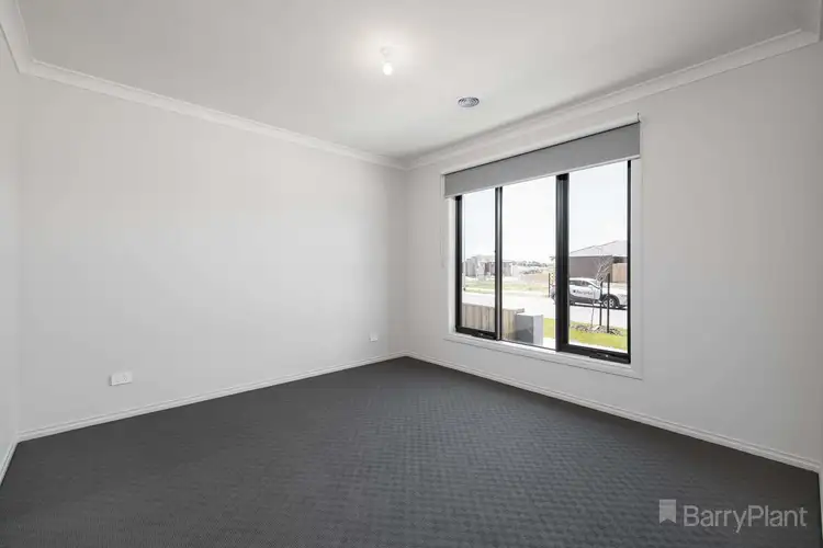 Fifth view of Homely house listing, 47 Hunt Way, Pakenham VIC 3810