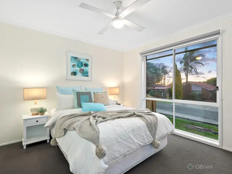 Fifth view of Homely house listing, 2 Marcella Place, Carrum Downs VIC 3201
