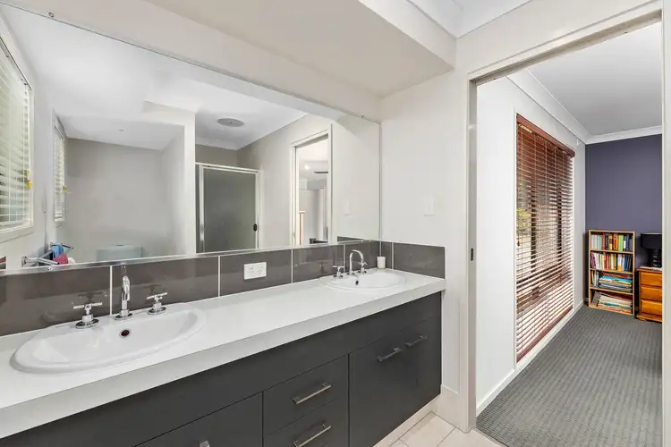 Fifth view of Homely house listing, 256 Middle Road, Boronia Heights QLD 4124