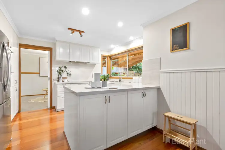 Sixth view of Homely house listing, 6 Houlden Court, Narre Warren VIC 3805