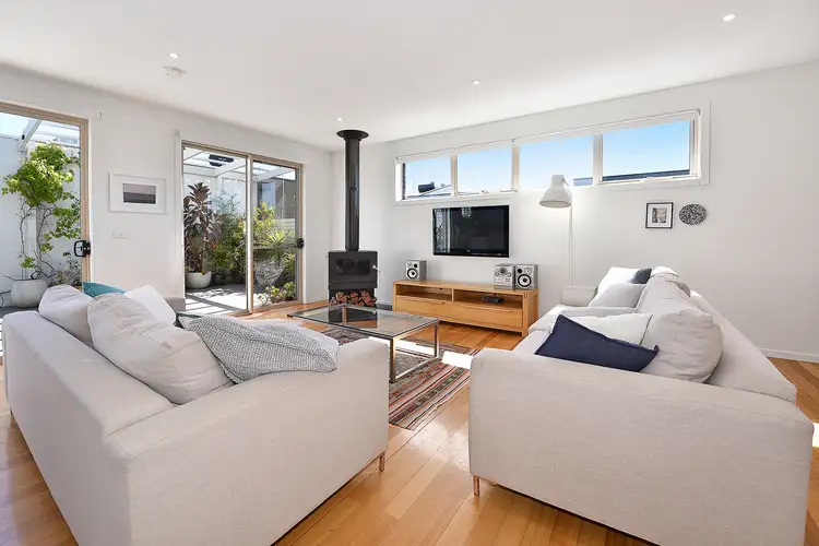 Second view of Homely townhouse listing, 3/27 Kenilworth Street, Reservoir VIC 3073