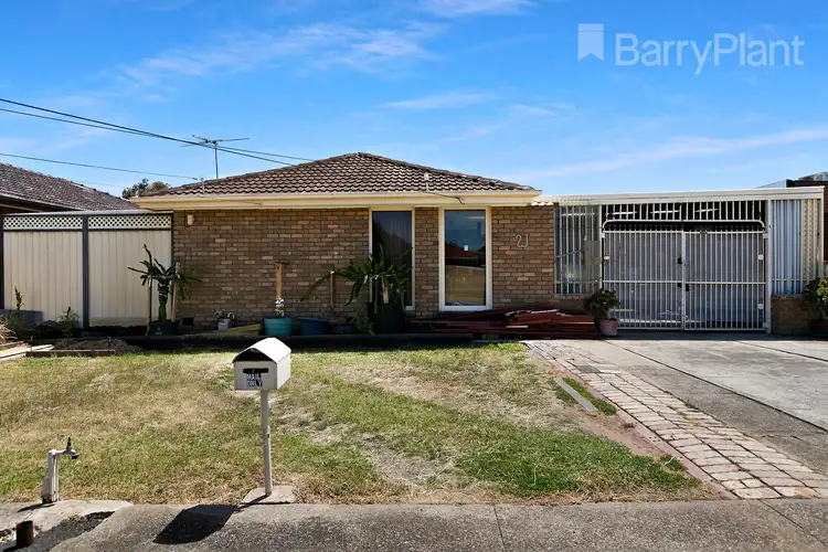 21 Atheldene Drive, St Albans VIC 3021