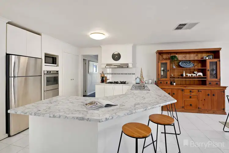 25 Malabar Court, Narre Warren South VIC 3805