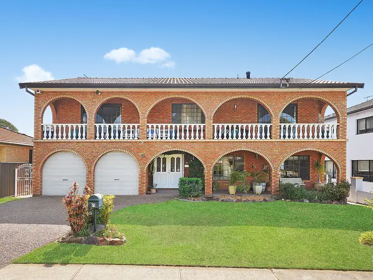 42 Ballandella Road, Toongabbie NSW 2146