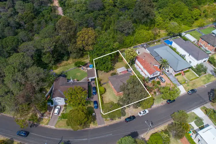 Fifth view of Homely house listing, 31 Baringa Avenue, Seaforth NSW 2092