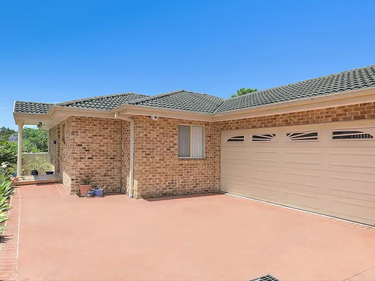 Main view of Homely unit listing, 2/1 Dawson Street, Fairy Meadow NSW 2519