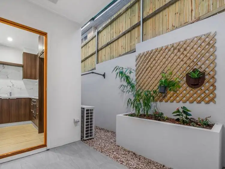 Fourth view of Homely townhouse listing, 6 Raffles Street, Mount Gravatt East QLD 4122