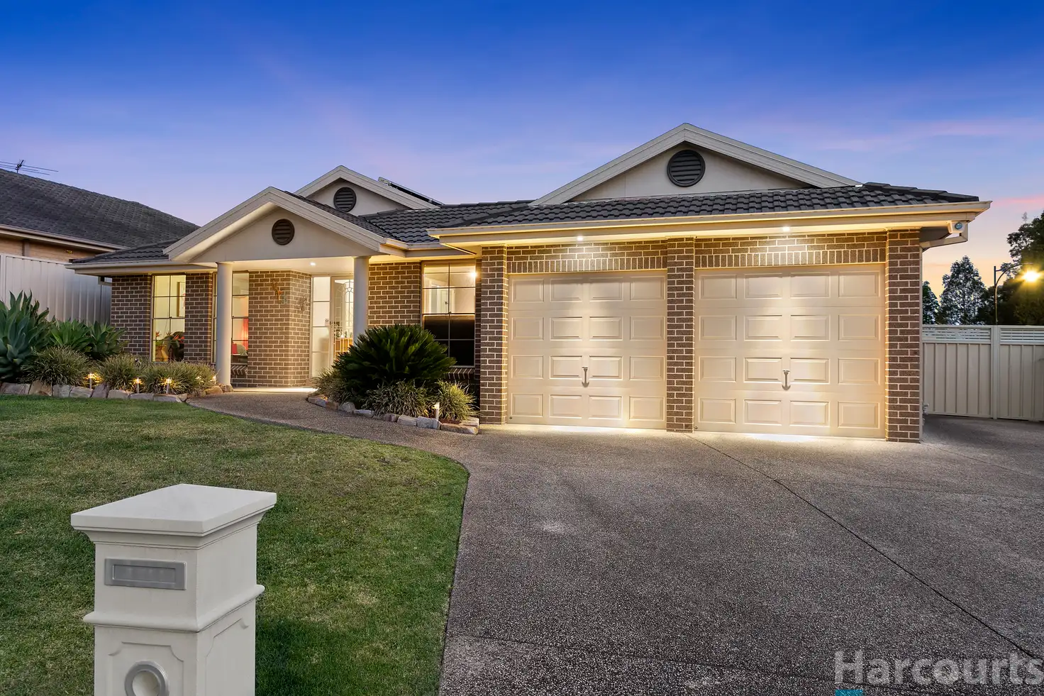 Main view of Homely house listing, 8 Hadlow Drive, Cameron Park NSW 2285