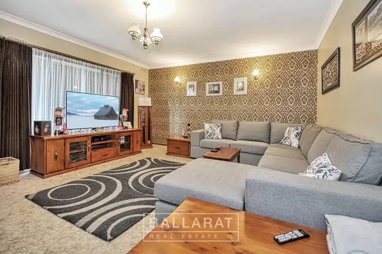 Second view of Homely house listing, 18 Webbcona Parade, Wendouree VIC 3355