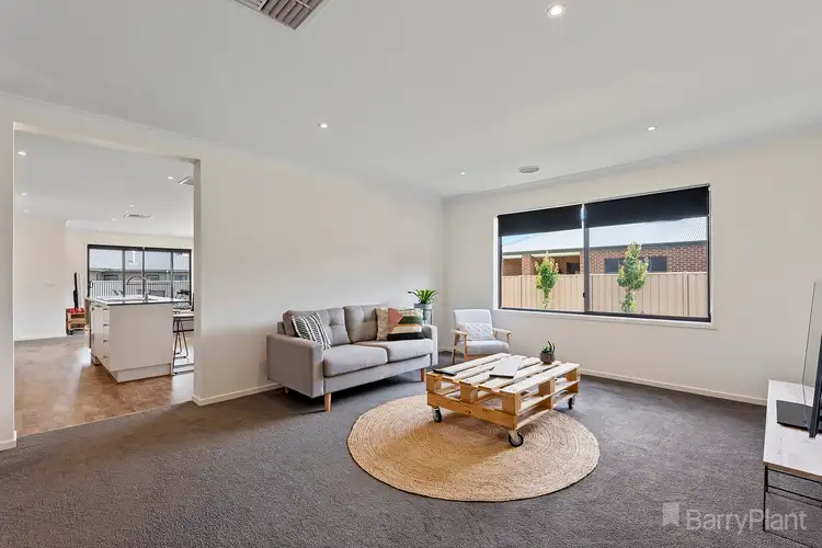 Fifth view of Homely house listing, 2 Gelbray Street, Ascot VIC 3551